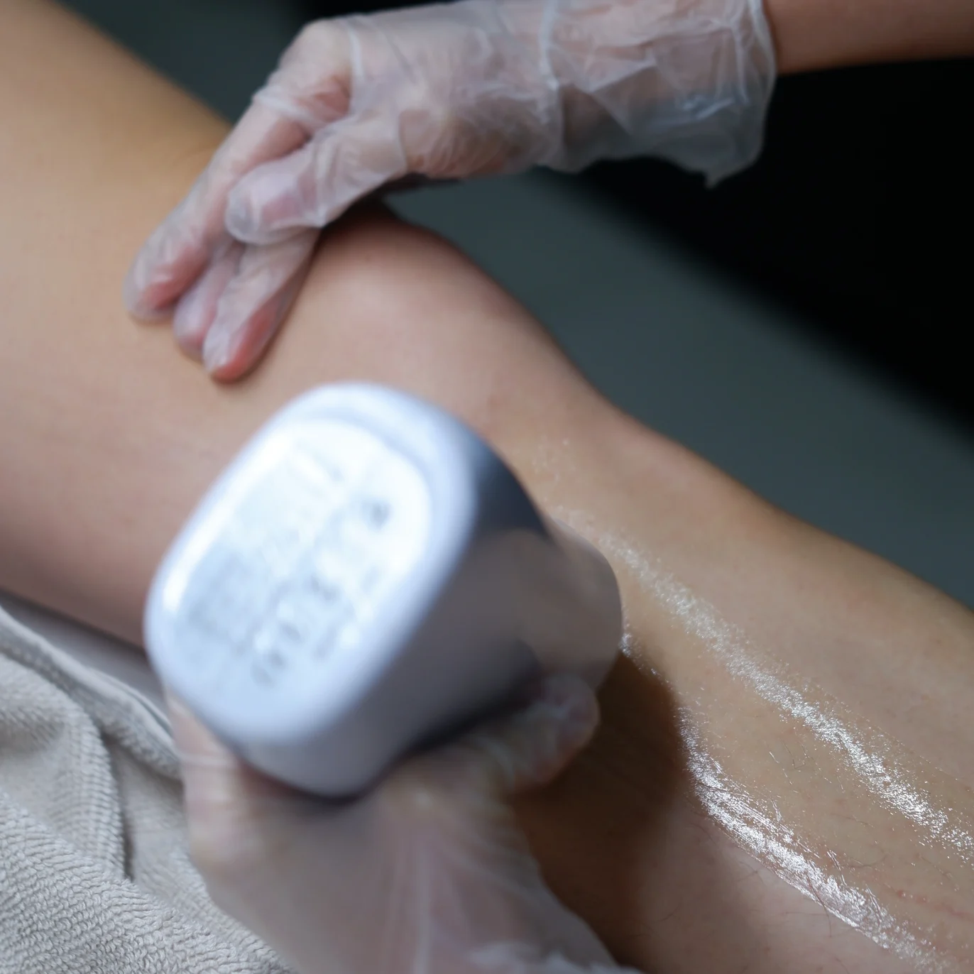 beauty salon london - waxing london - brazilian wax - hair removal - bikini wax body waxing - facial hair removal - waxing salon